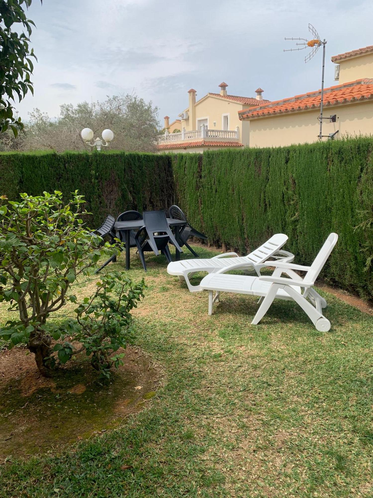 House With Garden At Oliva Nova Golf & Beach Resort Les Deveses Zewnętrze zdjęcie